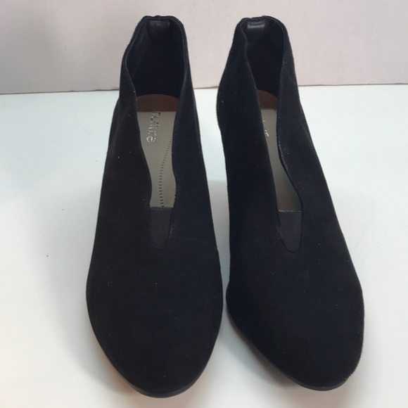 NWOT Nurture Black Suede Booties Size 10 - Picture 3 of 8